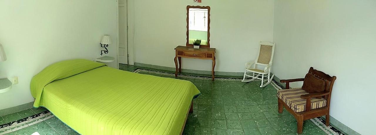 Hotel Suites Córdoba Εξωτερικό φωτογραφία