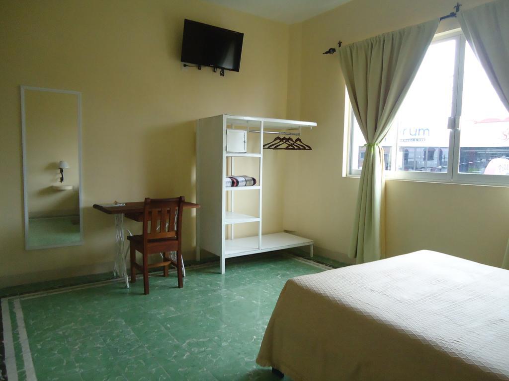 Hotel Suites Córdoba Δωμάτιο φωτογραφία